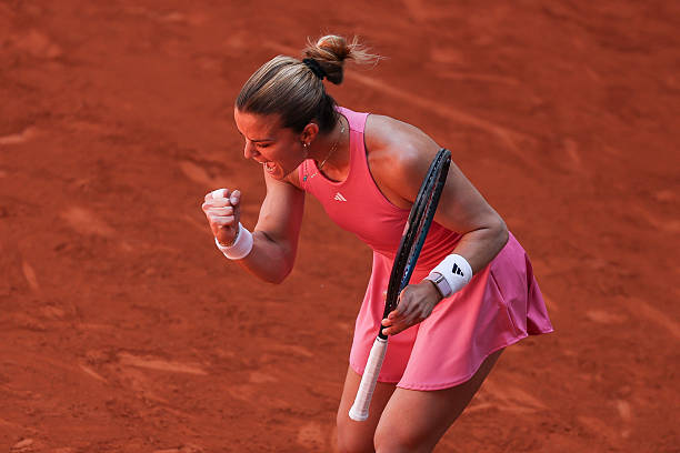 室外网球场地面材料的成本效益分析:投资与回报