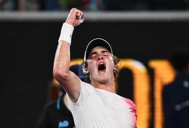 迪拜网球场的未来:创新与可持续发展