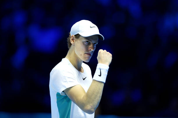 如何利用带线网球提升个人技术