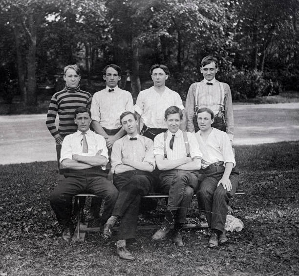 网球第三局决胜局计分方式:多少分获胜?