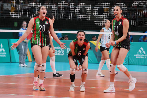 标准气排球场地交界区的尺寸规范与图示说明