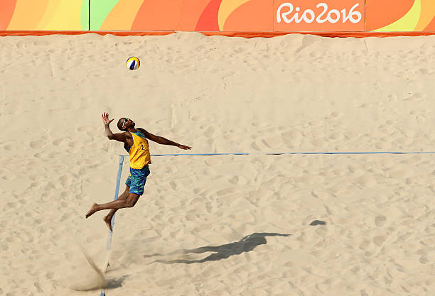 郎平年龄与成就:中国女排的传奇教练