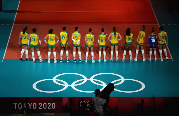 张常宁成长历程照片：从新秀到核心的蜕变