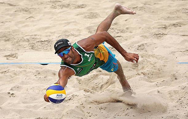 中考排球考试标准高度解析：如何正确测量与训练？