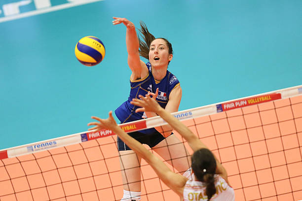 排球比赛每队几人？规则变化与战术影响