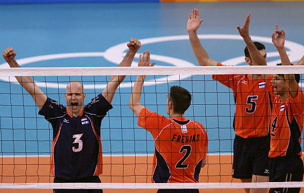 排球过中线犯规图解:规则详解与判罚标准