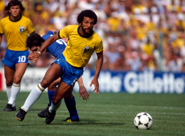 回顾上一届世界杯:比赛时间与精彩瞬间全解析