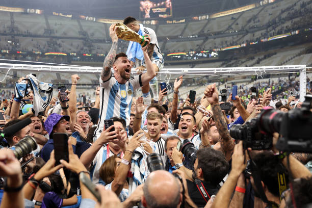 法国队夺冠背后的故事:2018年世界杯的精彩瞬间